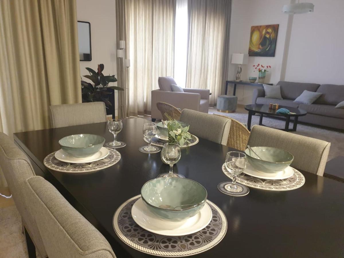 Beautiful Apartment With Amazing Sea Views Dubai Dış mekan fotoğraf